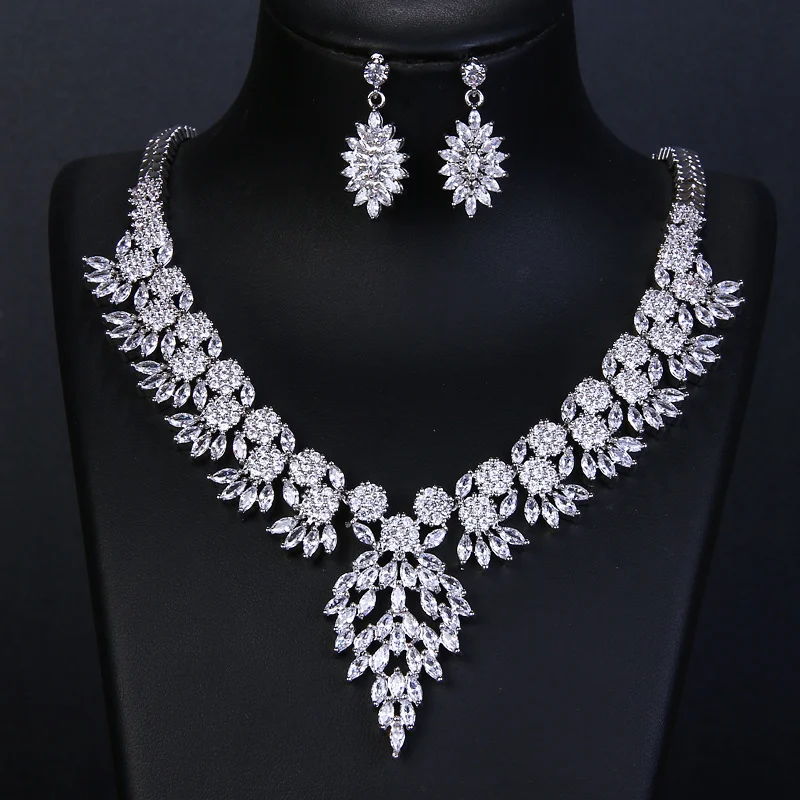 

Fashion 2Pcs Bridal Zircon Jewelry Set, Necklace Accessories for Dinner Party, Wedding Dress & Studio, Wholesale Available