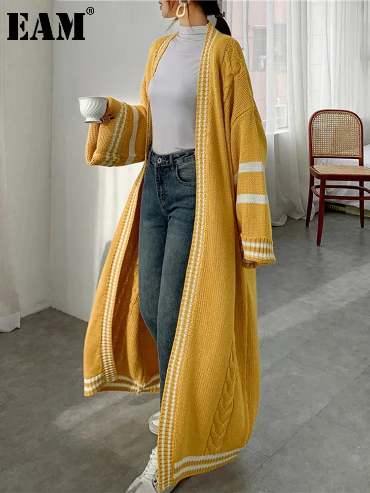 [EAM] Yellow Big Size Knitting Cardigan Sweater Loose Fit V-Neck Long Sleeve Women New Fashion Tide Autumn Winter 2024 1Y164