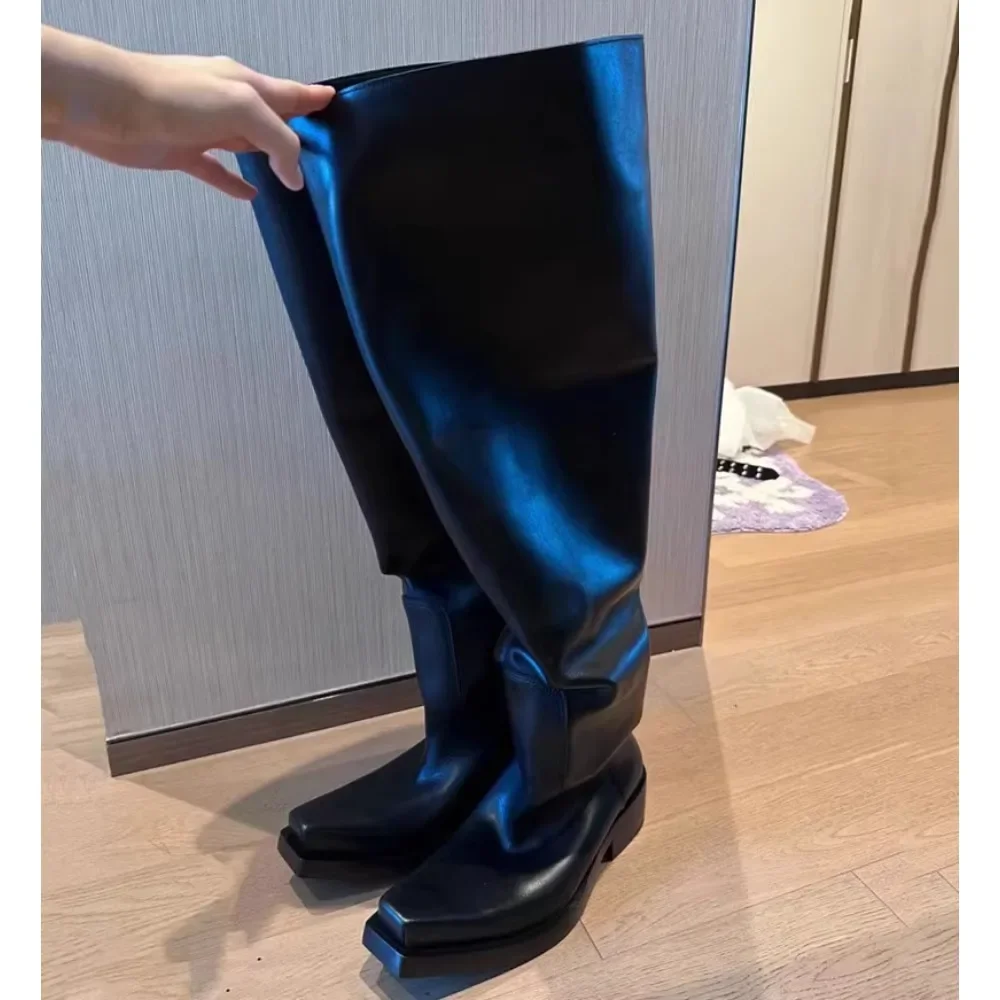 黒の乗馬ブーツ レディース メンズ スクエアトゥ チャンキー プラットフォーム オーバーニーハイブーツ プリーツ ルーズ チューブ ロングブーツ スリッポン