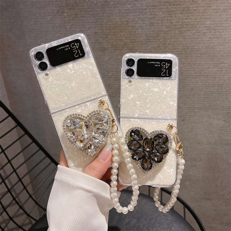 

Luxury Bling Rhinestone Heart Holder Phone Case For Samsung Galaxy Z Flip 5 4 3 Z Flip3 Flip4 Flip5 5G Cover With Pearl Chain