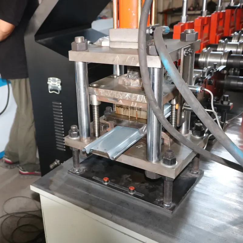 Rolling Shutter Door Roll Forming Machine, Roller Shutter Door Parts,door Frame Machine