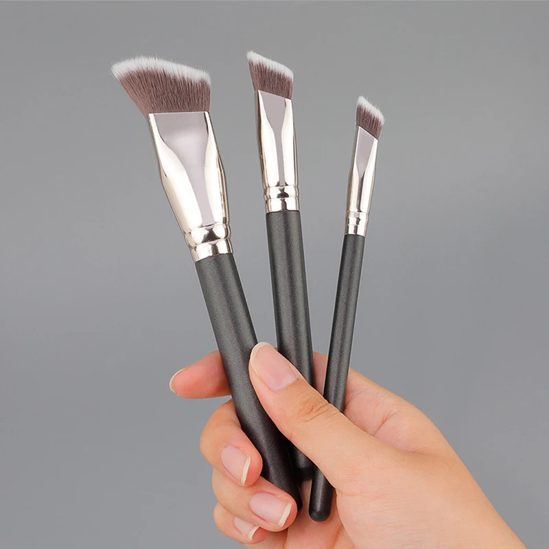 Kit di pennelli per trucco viso da 3 pezzi per fondotinta, correttore e pennello per fard per una finitura impeccabile, adatto ai principianti