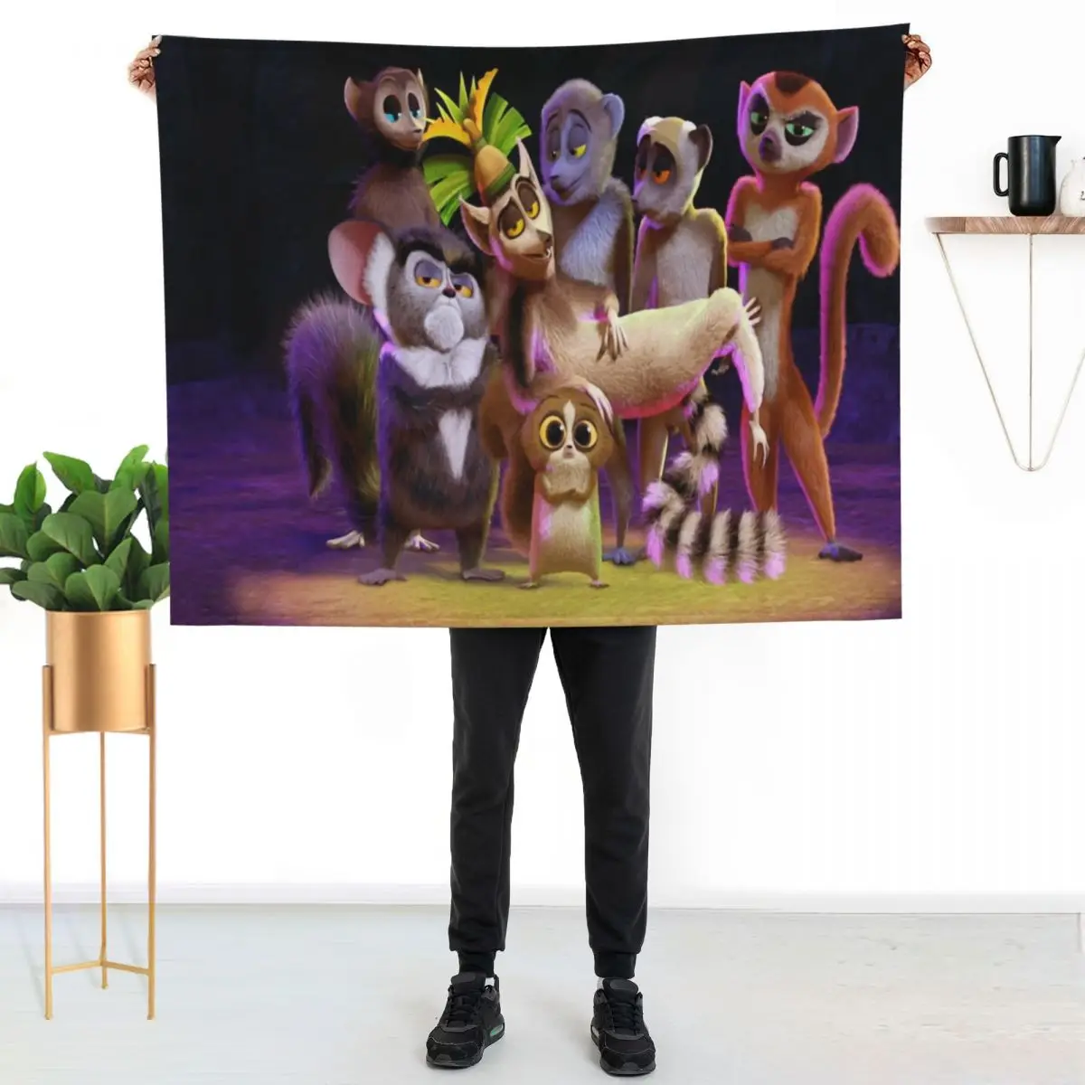 

All Hail King Julien Throw Blanket All Season Lightweight Soft Blanket for Bed