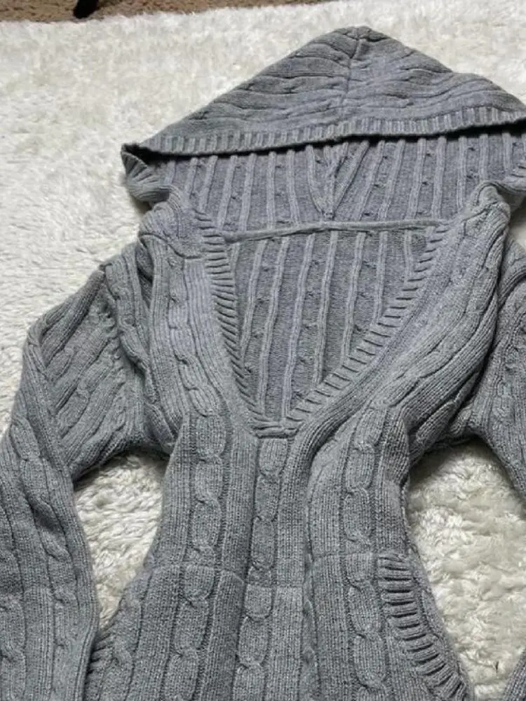 

2025 Autumn Gray Vintage Slim Outfit New Harajuku Design V-neck Casual Hooded Pullovers Solid Elegant Warm Knitted Sweater Women