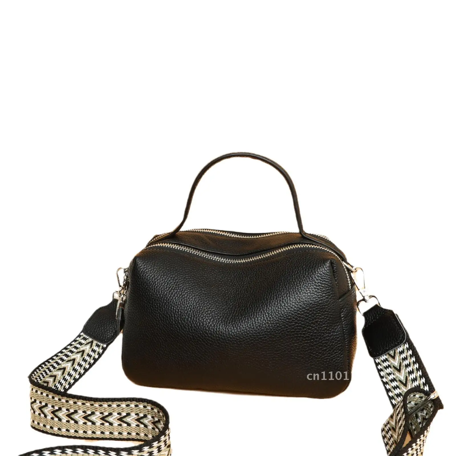 women's-genuine-leather-shoulder-bag-high-end-design-fashionable-pillow-bag-horizontal-zipper-opening-shoulder-bag