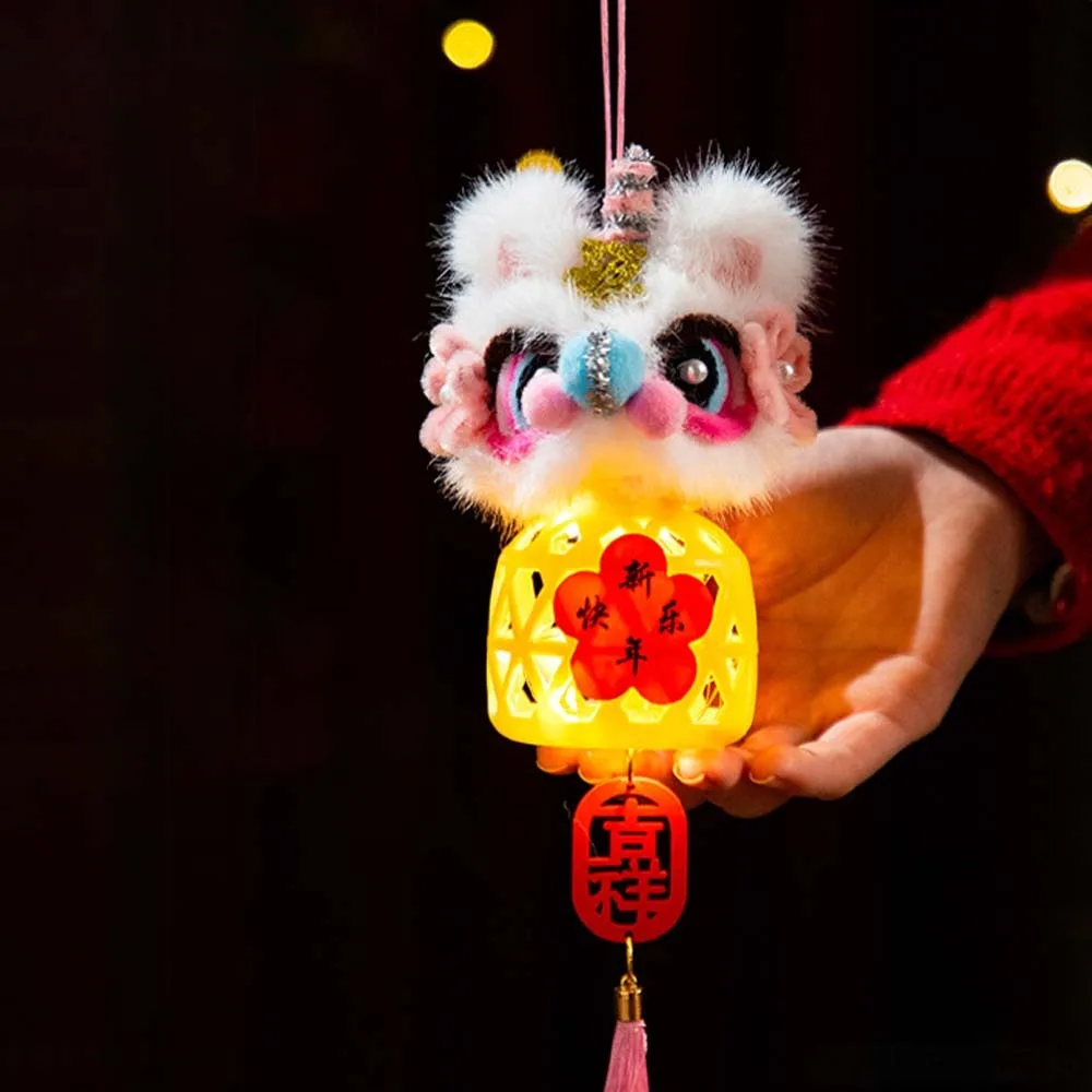 

Chinese Style 2026 New Year Decorative Lantern Lion Dance Portable Bamboo Mid-Autumn Lantern Tassels DIY Handmade