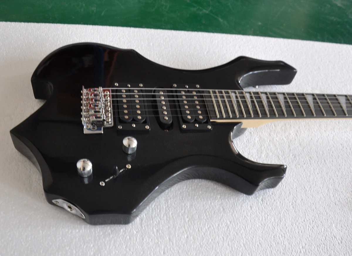 Black Electric Guitar Guitar Sycamore Wood Body Accept Customization
