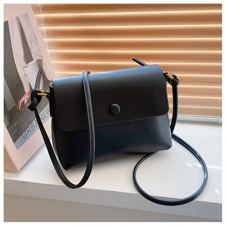Vegan Leather Shoulder Bag 2025 - Elegant Small Crossbody Purse for Work & Weekend - Soft PU Leather with Metallic Hardware