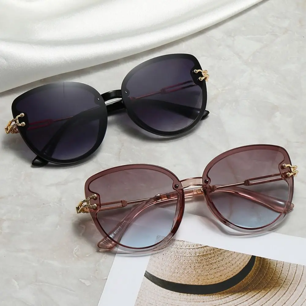 

Round Sunglasses for Women Vintage Sun Glasses Fashion Korean Style Shades Travel Beach UV400 Protection Eyewear