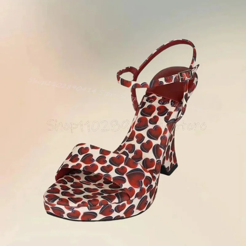 Cuore Stampa Strano Stile Sandali con tacco Cinturino con fibbia alla caviglia Scarpe da donna Open Toe Fashion Party Banquet 2025 Zapatos Para Mujere