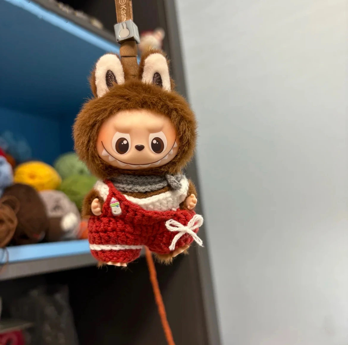 

Labubu V4 generation baby clothes 4.0 heart bottom password vinyl doll pendant mini Labub red Merry Christmas halloween Gift