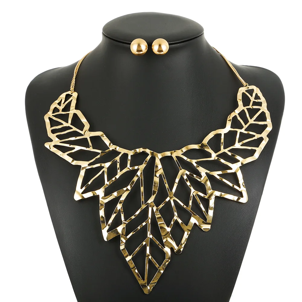 European and American exaggerated hollow leaf necklace African ethnic necklace collar Women's cross-border jewelry Amazon Neckla