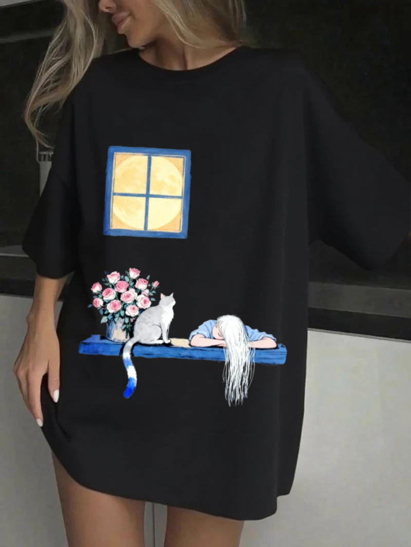 

Женская свободная футболка с короткими рукавами и принтом на подоконнике с рисунком кота и букета, повседневная повседневная одежда с узором