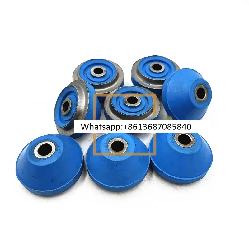 For Komatsu PC20 25 30 35 Engine Foot   3D84 3D88 3D82 Engine Damping Cushion Bottom Excavator Parts  8PCS