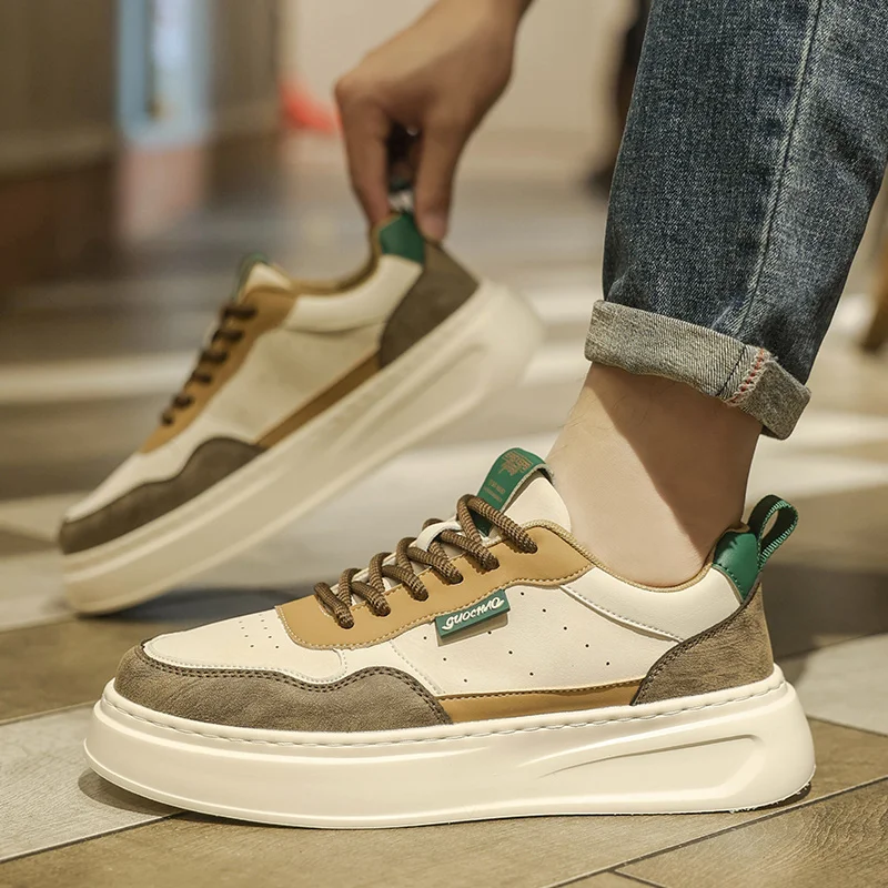 

New men's sporty casual breathablefashionable and comfortable sneakers for the autumn of 2025