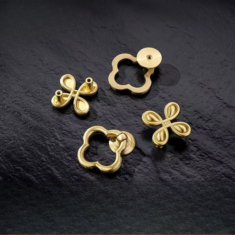 Solid Brass Four-Leaf Clover Drawer Pull Modern Gold Cabinet Handle for Wardrobe Dresser & Kitchen Luxe Creative Design