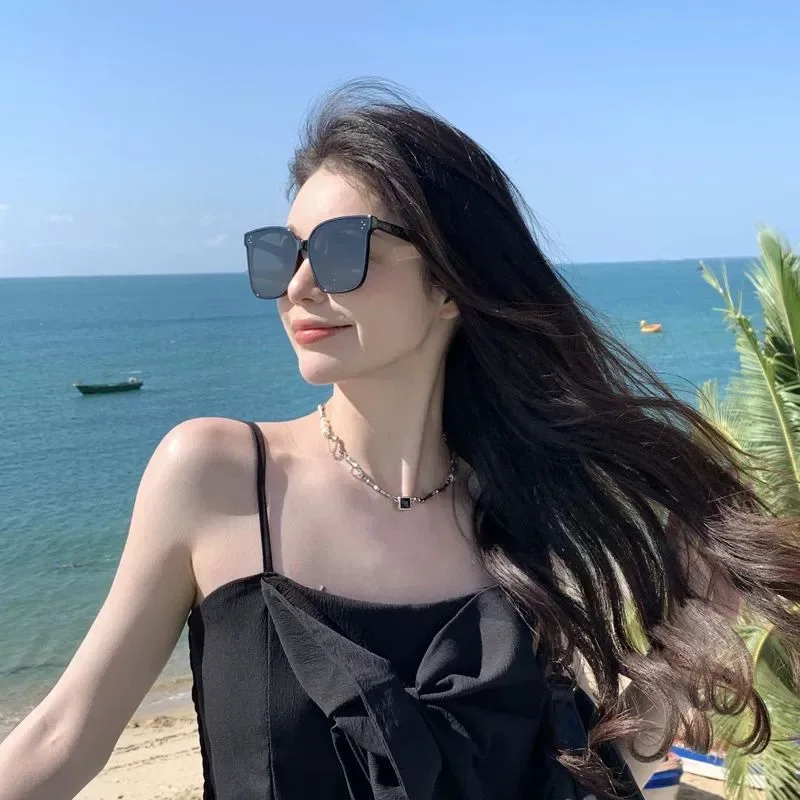 

Sunglasses for women, high-end summer UV protection, high-end 2025 new men's driving sunglasses, sun protection, round face