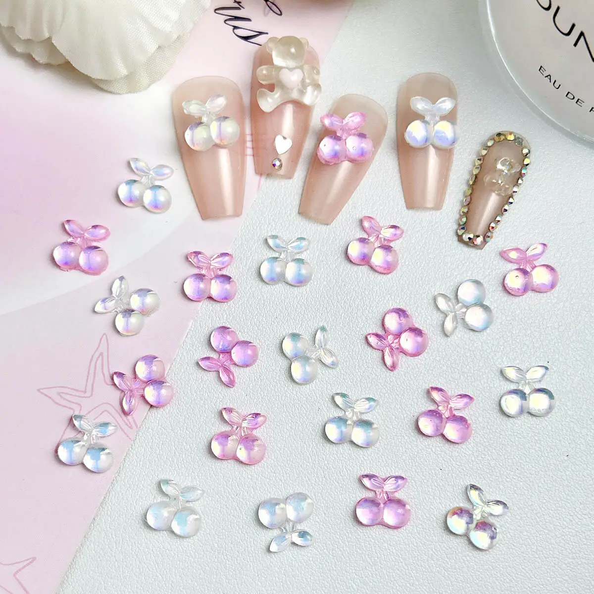 30개 귀여운 만화 3D 레진 체리 네일 아트 장식 반짝이는 투톤 체리 네일 참 매니큐어 DIY 수제 액세서리