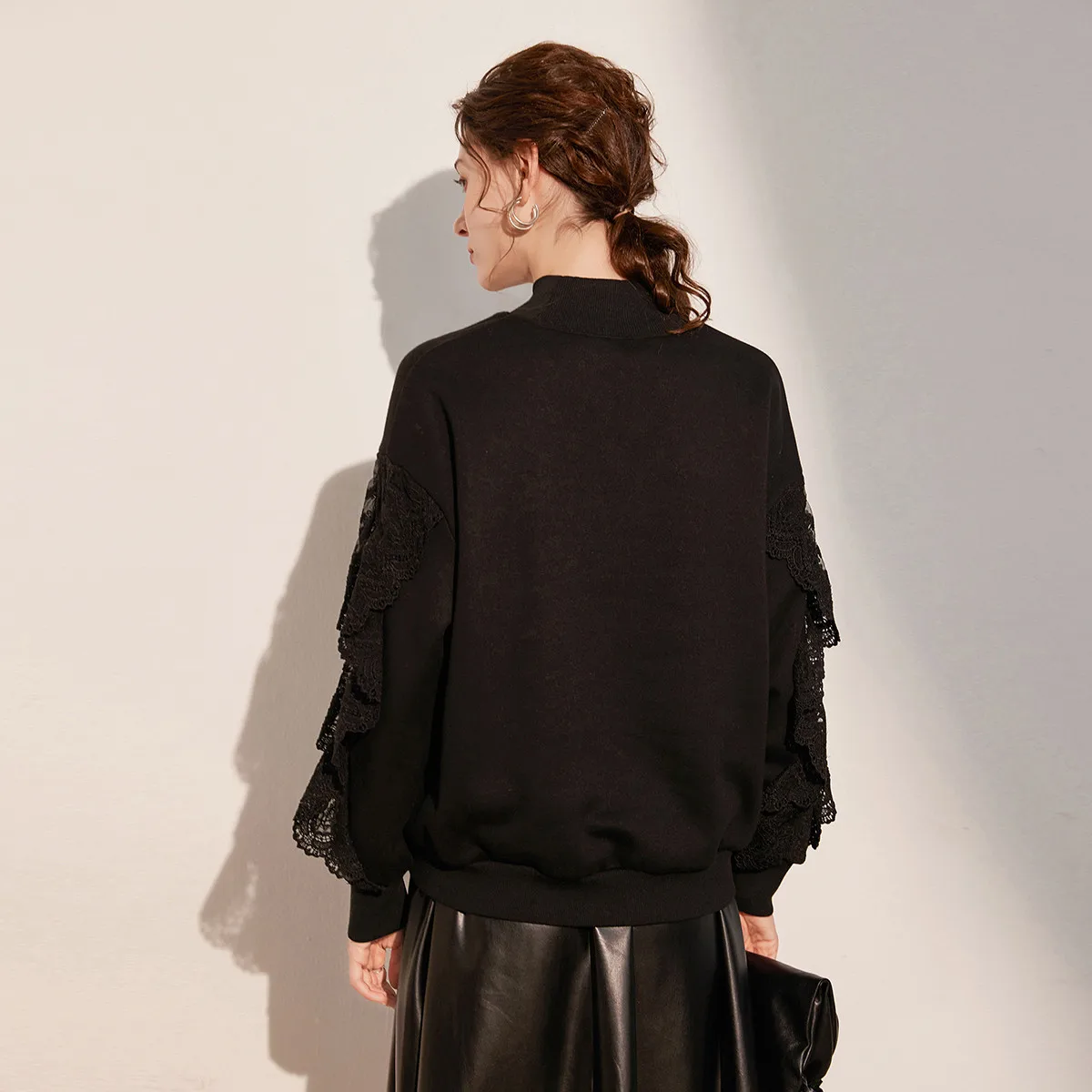 LOUIS YAO 3D Embroidered Splicing Lace Women's Sweatshirts 2025 Winter Top with Thick Velvet  Micro Elastic High Collar Hoodie