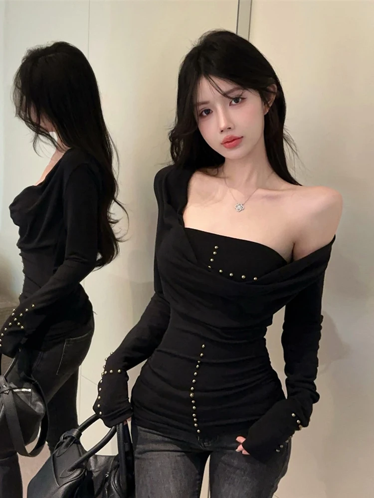 Retro American Black Folded Collar Long Sleeve T-Shirt Two-Piece Set with Spikes Inner Wear for Young Women Casual Wear