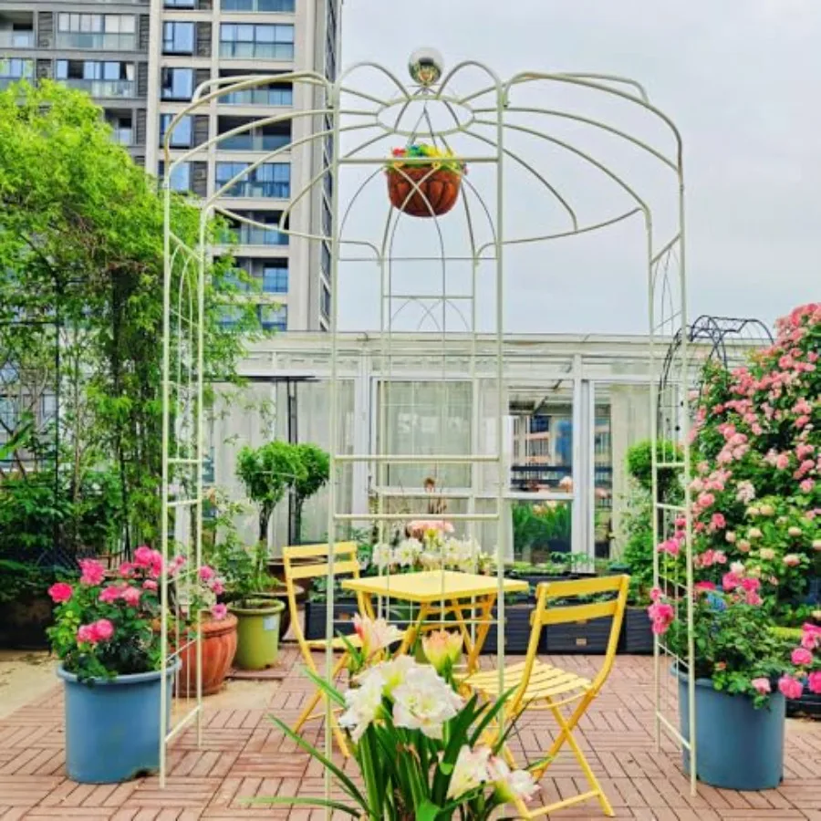 Metal Garden Arch for Wedding Ceremony, Iron, Cream White, Birdcage Shape with High Structural Stability and Elegant Pergola De