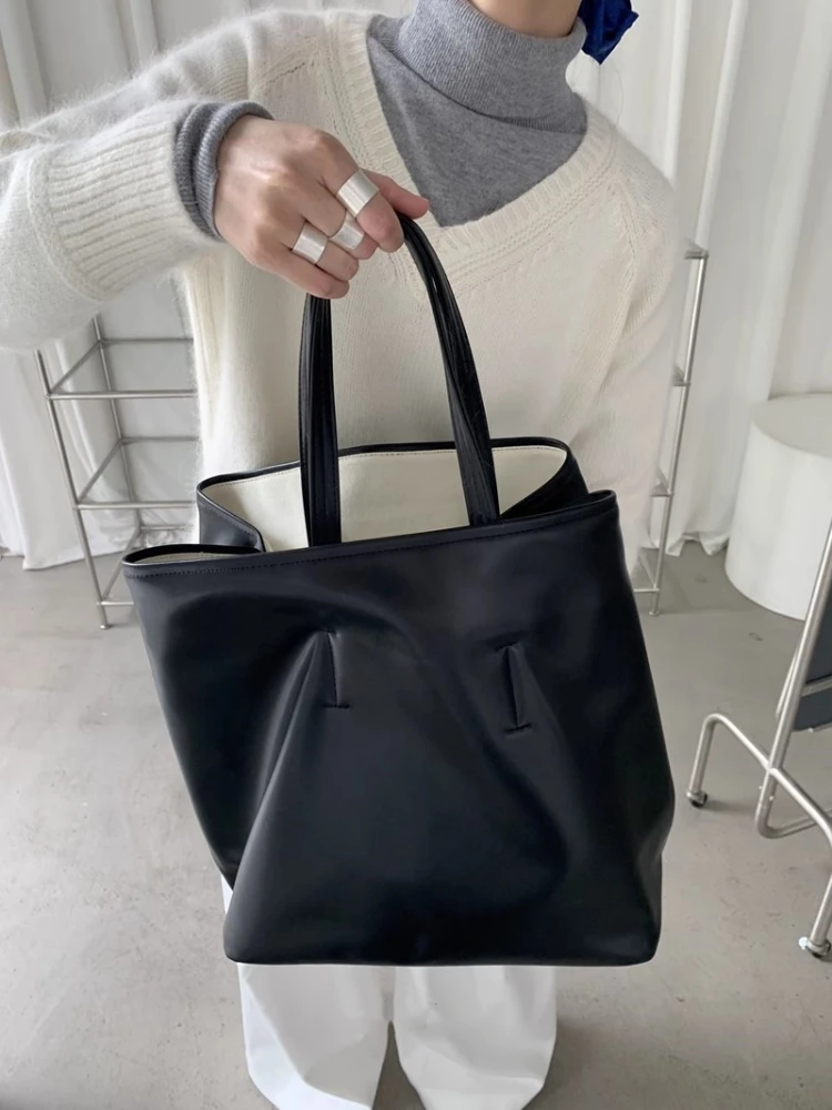 Minimalist Leisure Canvas Splicing Large Capacity Tote Bag Commuter Versatile Folds Shoulder Bag Black Pu Leather Shopping Bag