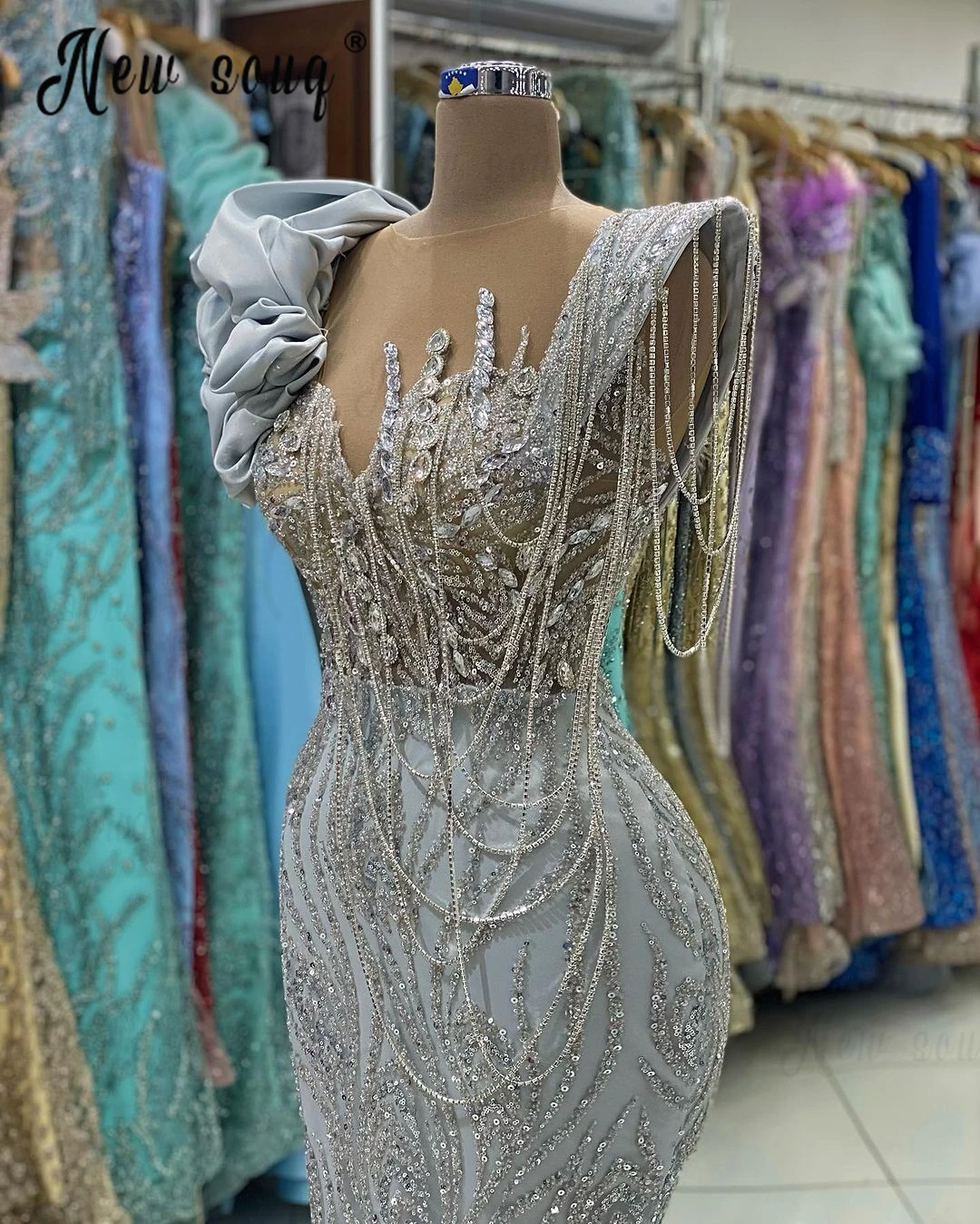 Vestido de noite lindo e deslumbrante para mulheres, Concurso árabe, vestidos longos frisados de celebridades, vestido de noivado feminino, 2024