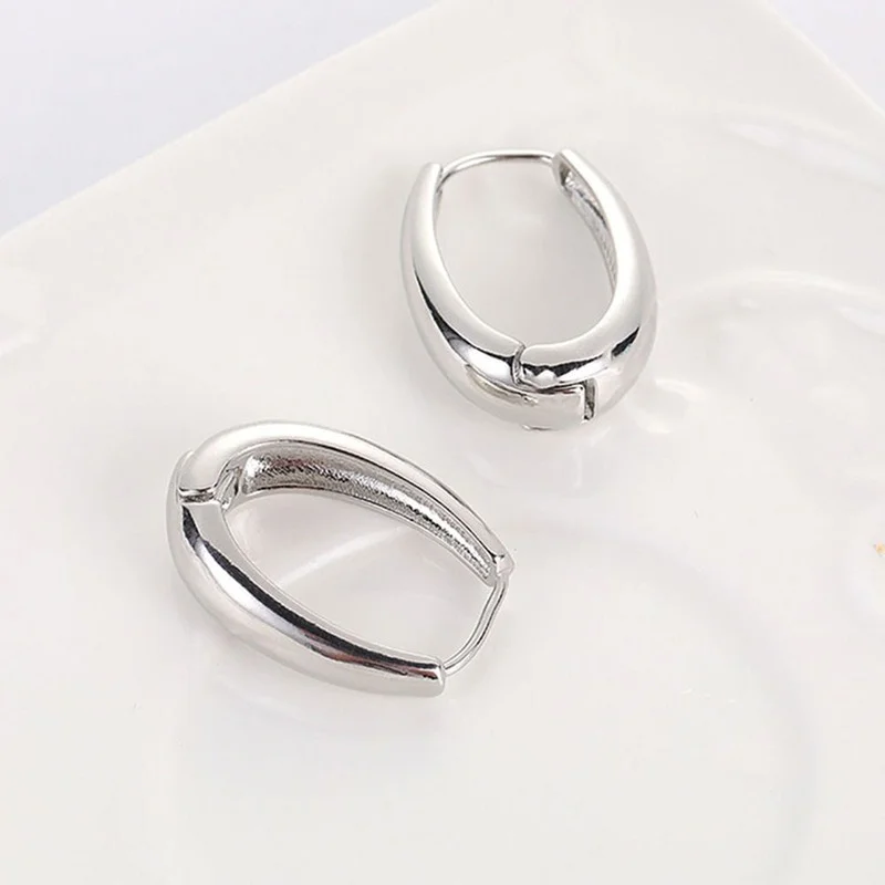 New Hot Sale Fashion Metal Drop Earrings for Women Vintage Hoop Earrings Jewelry Party Christmas Gift