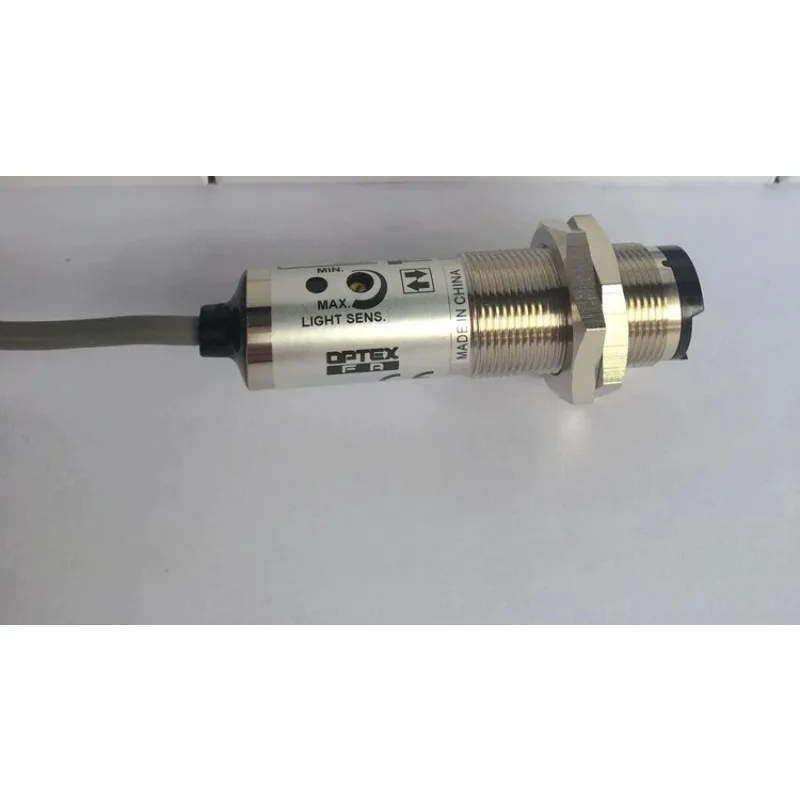 

Японские фотоэлектрические датчики OPTEX CDD-11N-IR, CDD-11P-IR, CDD-40N-IR и комплектующие