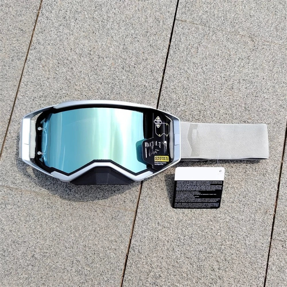 

Goggles can be worn, off-road motorcycle riding goggles