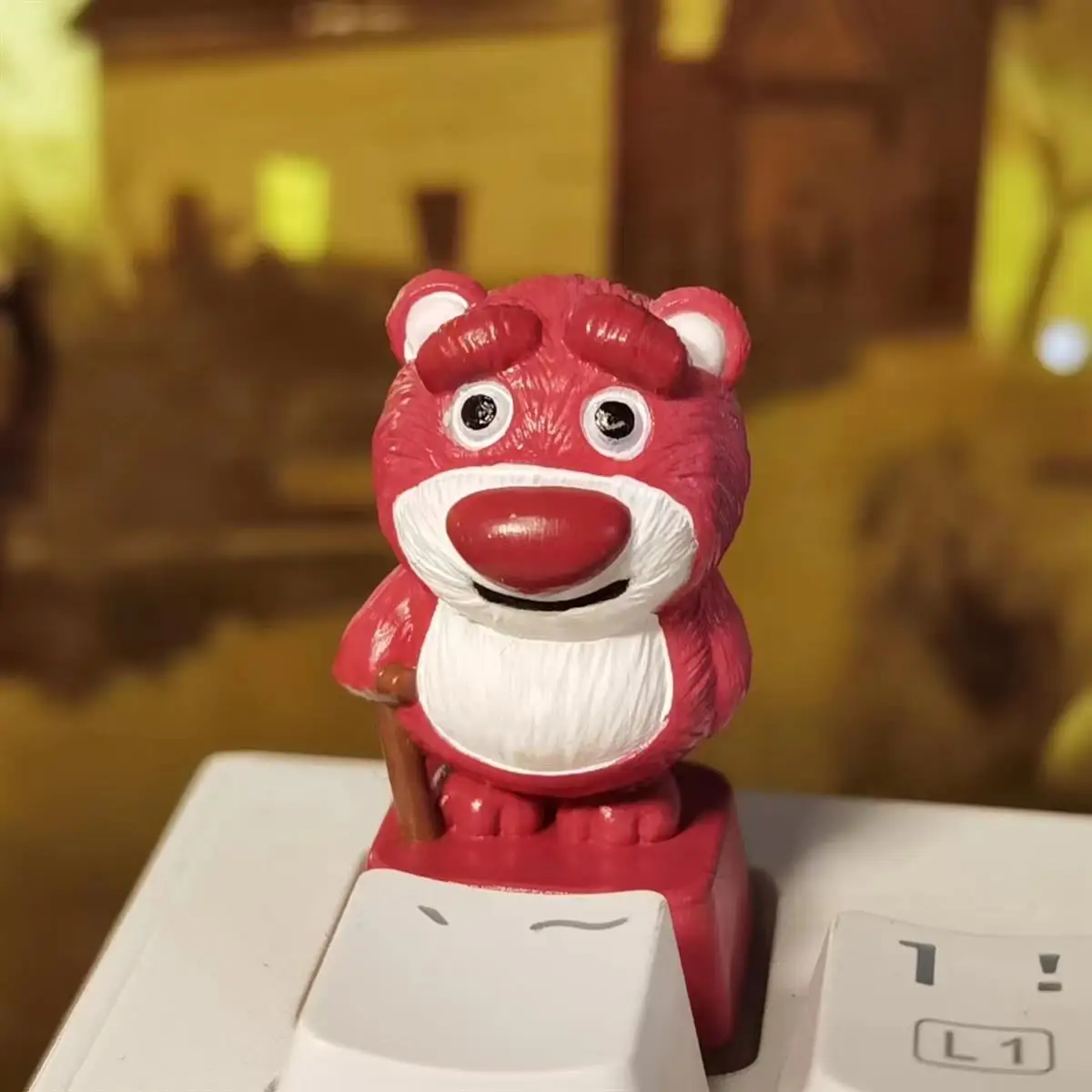 High Quality Lotso Customized Handmade Keycaps for Mechanical Keyboard ESC Personalized Strawberry Bear Resin Drip Glue Key Cap