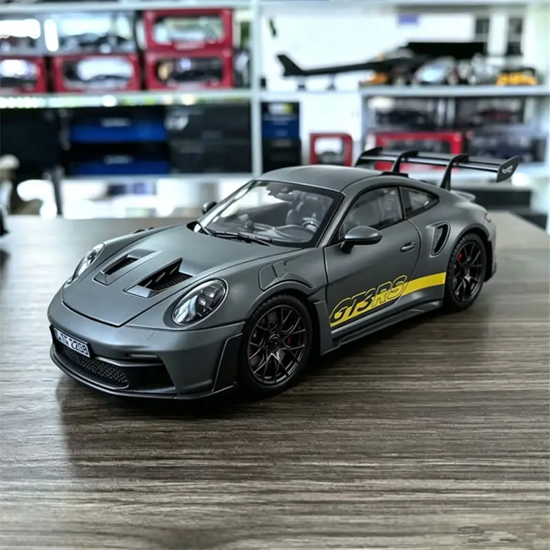 

1:24 911 GT3 RS 992 Alloy Track Racing Car Model Diecasts Metal Performance Sports Car Vehicles Model High Simulation Collection