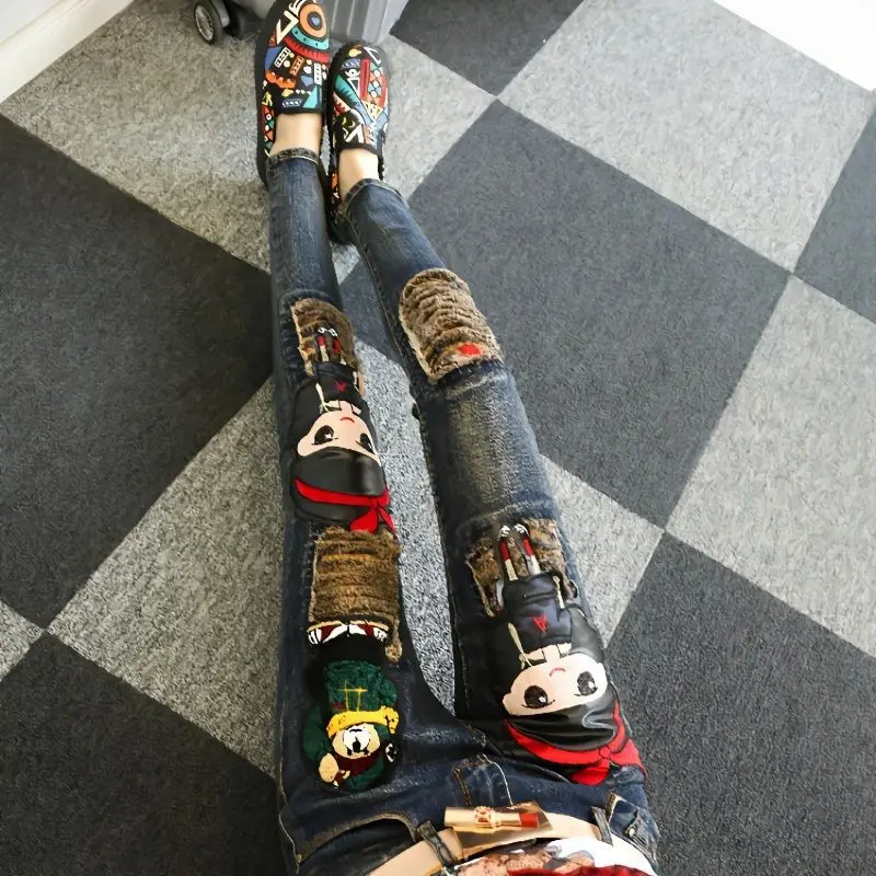 

Trendy High Waist Slim Fit Cartoon Print Jeans Women's Fashion Spring Autumn Capri Length Zipper Closure Body Shape Enhancing