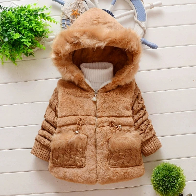 1 2 3 4 Years Baby Girls Plush Jacket Thicken Keep Warm Winter Girls Sweater Coat Fashion Infant Hooded Outerwear Kids Clothes