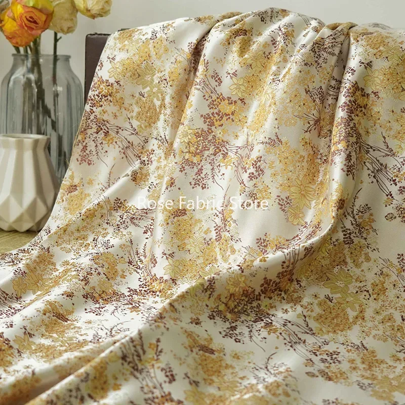 1 meter Flowers Brocade Yarn Dyed Jacquard Fabric Autumn Winter Dress Bag Diy Sewing Decorative Fabric
