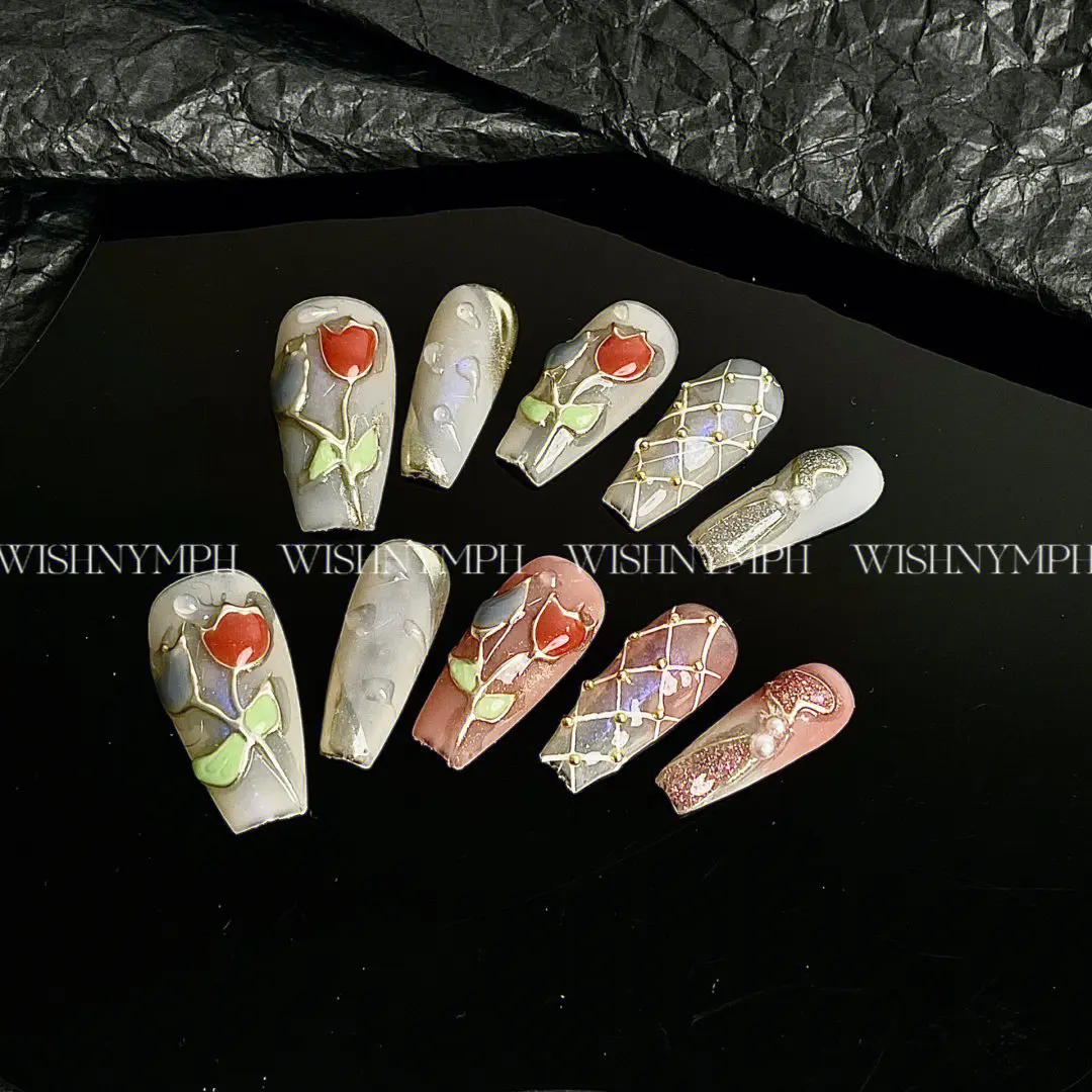 

Millennium Spicy Girl High End, Small and Popular Hand Painted Nail Art, Liquid Silver Wire, Exquisite Flower Wearing Armor