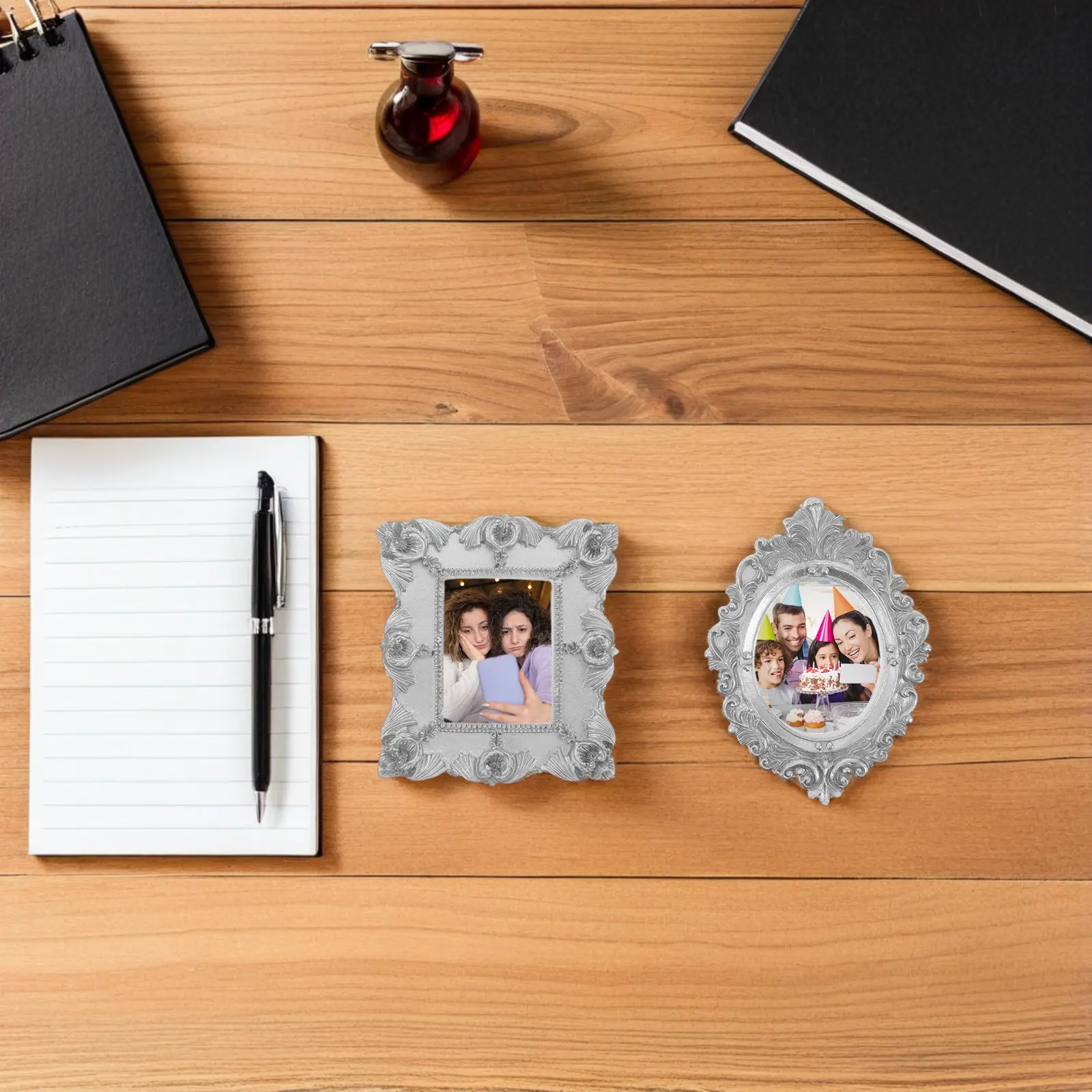 4Pcs Vintage Photo Frame Set European Style Resin Mini Picture Frames Tiny Ornate Tabletop Photobooth Props Small Retro Resin