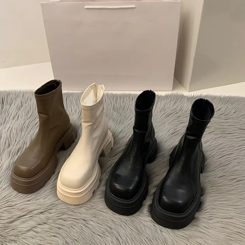 패션 여성 부츠, 스웨이드 가죽 라운드 토 앵클 부츠, 섹시한 레이스 숙녀, 7cm 하이힐, 술 신발, 여성 겨울 Best5 패션 여성 부츠, 스웨이드 가죽 라운드 토 앵클 부츠, 섹시한 레이스 숙녀, 7cm 하이힐, 술 신발, 여성 겨울 Best5