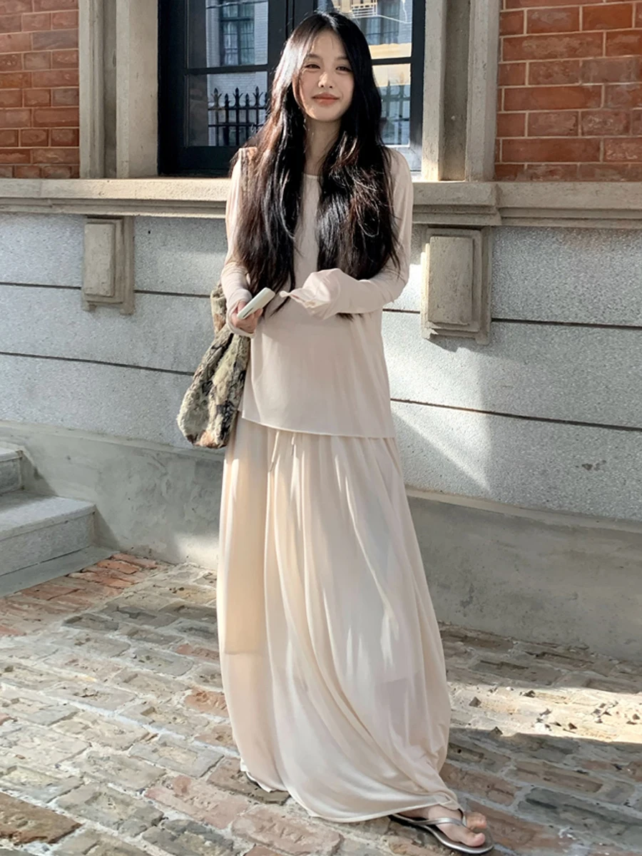 Korean High-End Lady Style Shoulder-Bared Loose Fitting Long Sleeve T-Shirt Top And High Waist  Skirt Two-Piece Set for W...