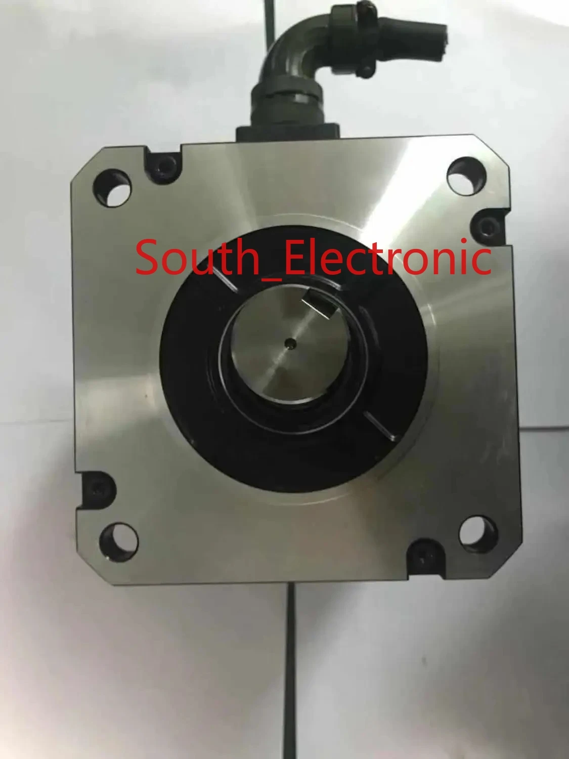 MDME402GCG  servo  motor   ,  In good working condition, free shipping   a