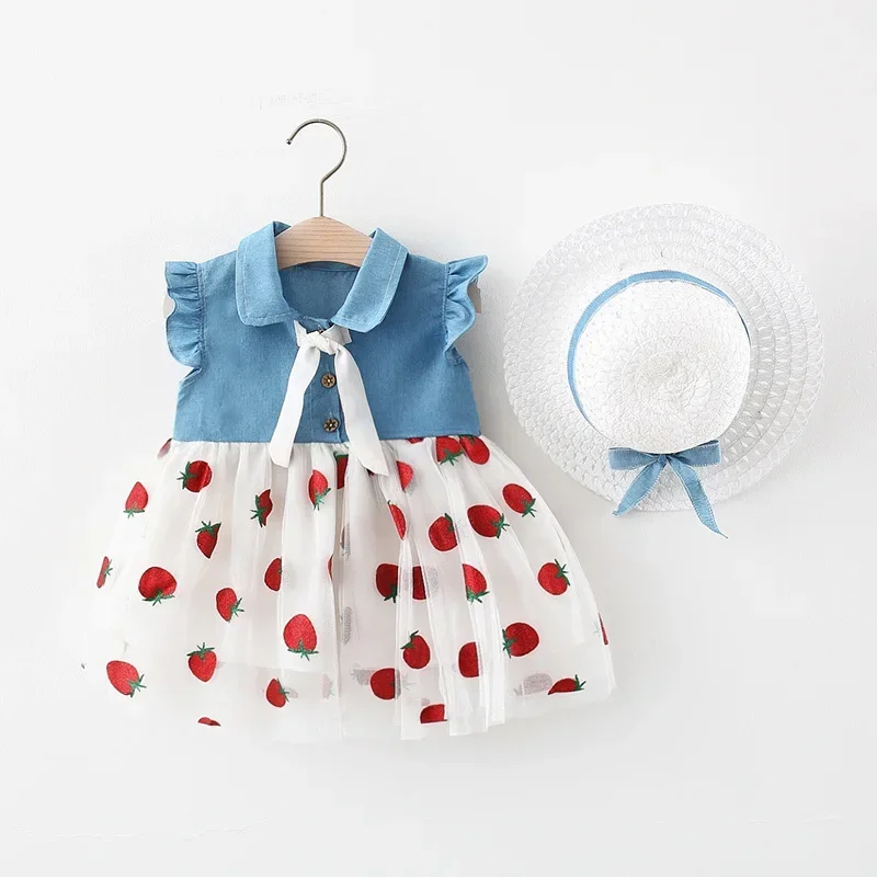 Baby Dress 2024 Summer New Girl's Cowboy Mesh Dress Children's Strawberry Print Small Fresh Casual Dress+Hat Children's Wear