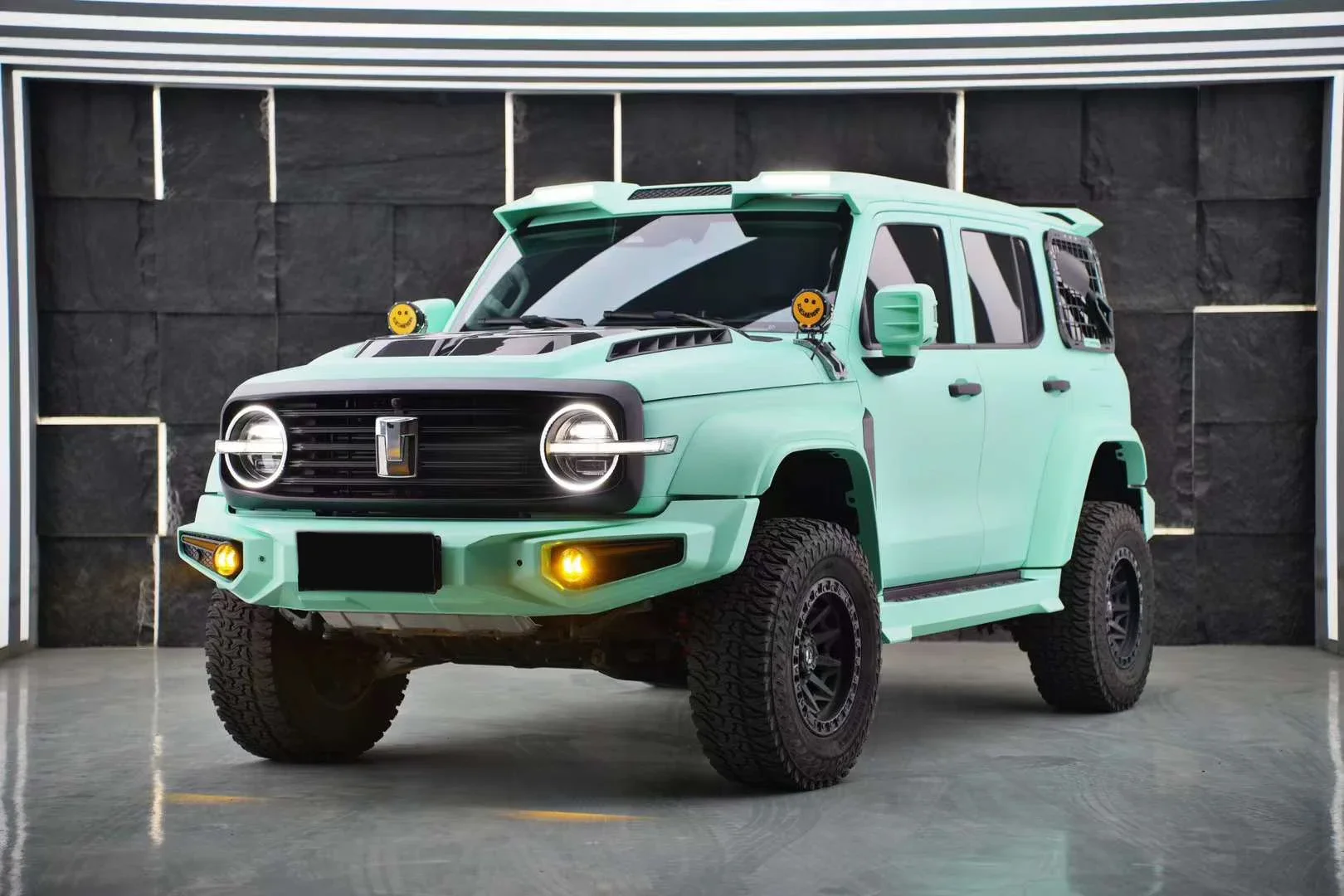 New Arrival PP Body Kits For Tank 300 Mars Style Body Kit Car Bumpers