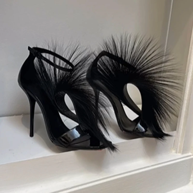 

Женские босоножки на шпильке с квадратным носком и перьями, лето 2026, пикантная модная женская обувь на тонком высоком каблуке с открытым носком, банкетная вечеринка