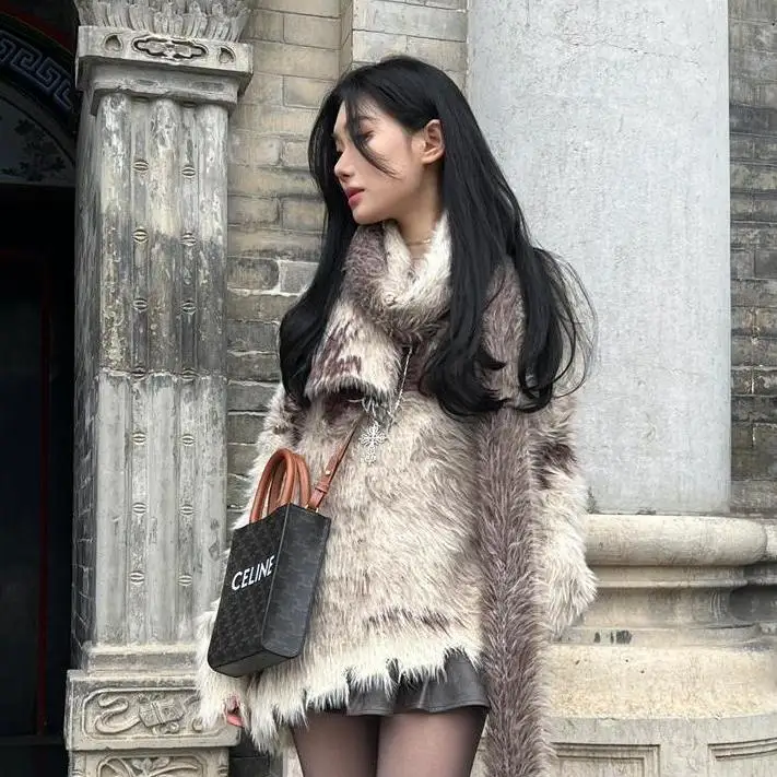 

New Lazy Autumn and Winter Fur Coat Imitation Satin Sweater Top Loose Fit Knitted Sweater for Outer Wear