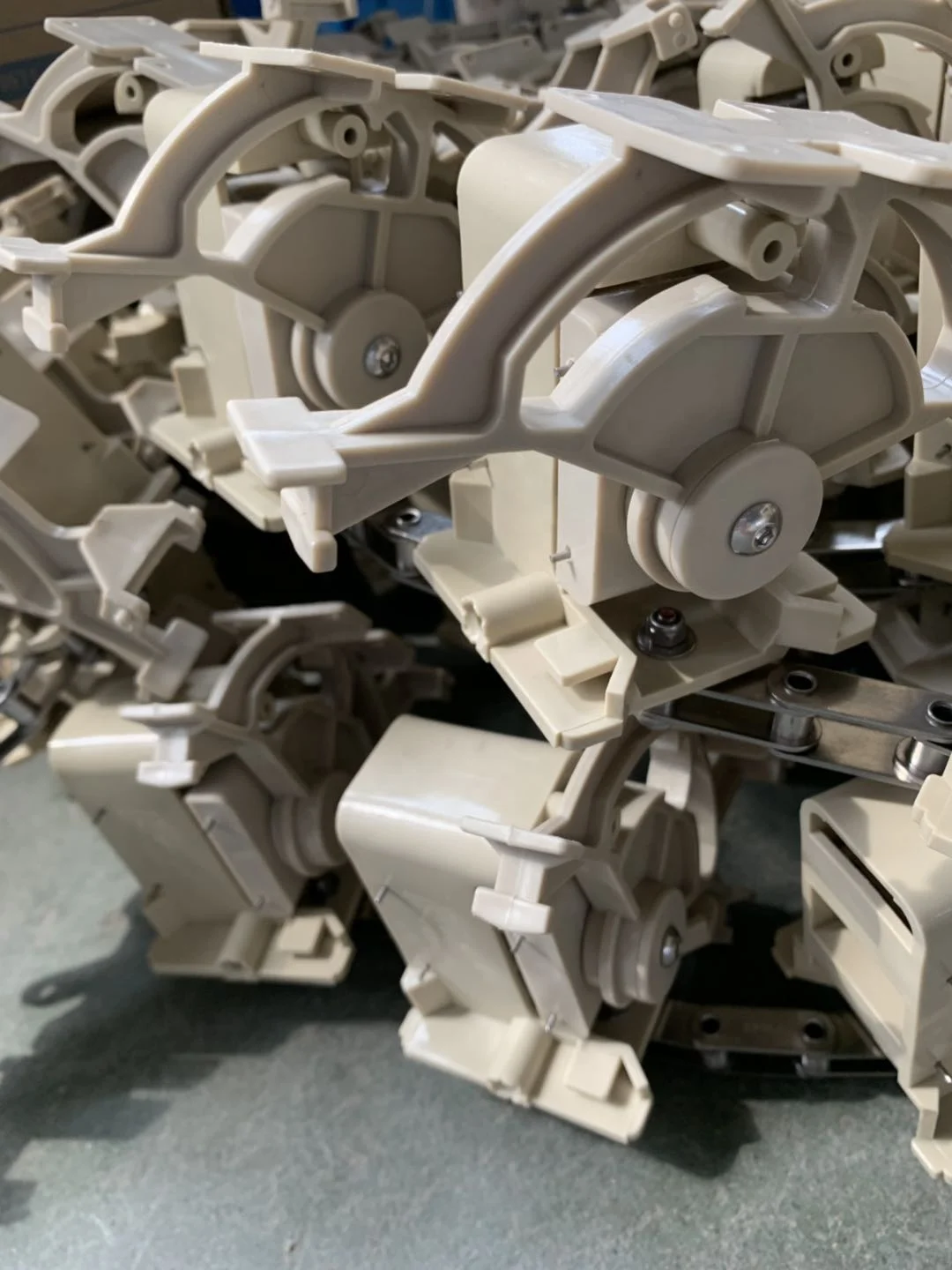 Macchina per la classificazione dei pesi con smistamento automatico