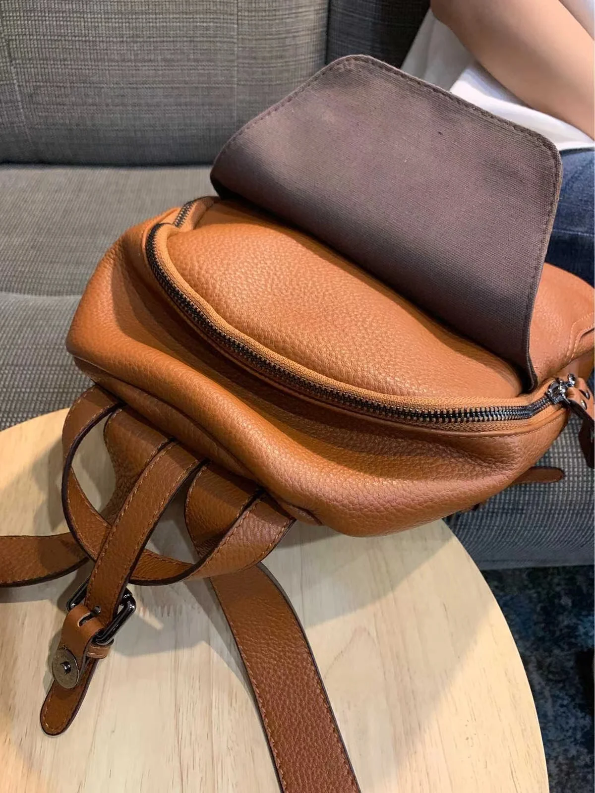 Leather Backpack Fashion Personality Women\'s Backpack New Trend First Layer Cowhide Korean Style Casual Soft Leather Backpack