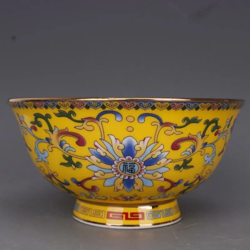 

6-дюймовая фарфоровая чаша из Цзидэчжэня (Китай) с рисунком в стиле фамиле-роза, с изображением лотоса и ветвей