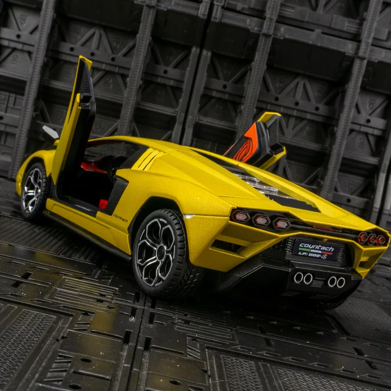 1:24 نموذج سيارة لامبورغيني LP I-800 مصنوع من خليط معدني مع باب لعبة أطفال متجدد يمكن فتحه