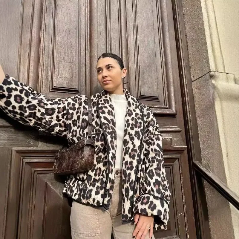 ヒョウ柄キルティングコート女性のための春秋ラペルルーズ長袖綿アウターレディースカーディガン女性ジャケット