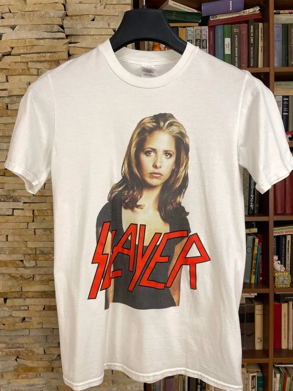 

Buffy The Vampire Slayer T Shirt Big Logo Short Sleeve Crew Neck Mens S Sz White